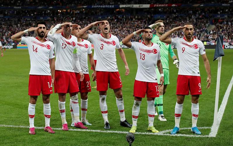 乌克兰土耳其欧洲杯（欧洲杯土耳其巡礼）