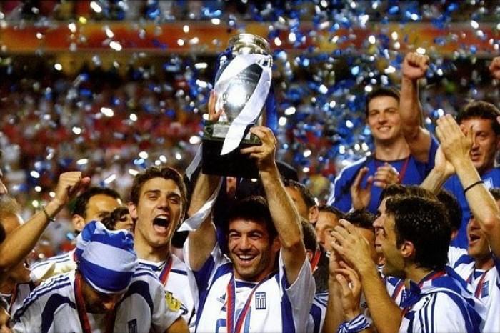 希腊申办欧洲杯（希腊欧洲杯夺冠后回国盛况）